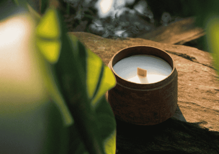 Top 10 Quà Doanh Nghiệp Bảo Vệ Môi Trường Năm 2024 4 Nến thơm tự nhiên AirX